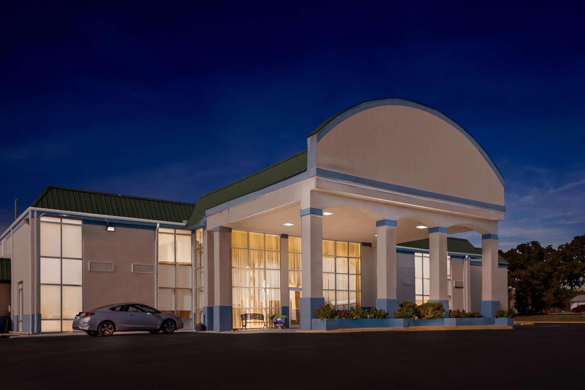 Surestay Hotel By Best Western Duncan מראה חיצוני תמונה